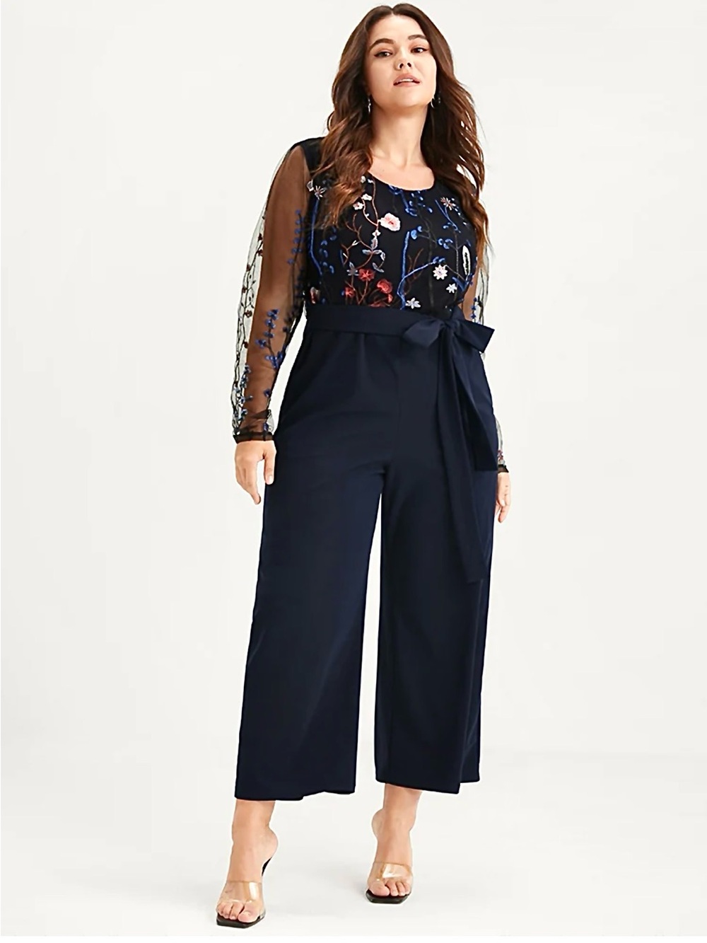 BloomChic Women’s Navy Floral Embroidery Sheer Long Sleeve Romper Size 18-20 NWT